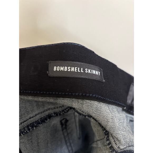 Torrid Jeans Womens 16S 16 Short Dark Blue Bombshell Skinny High-Rise Stretch - Picture 5 of 7